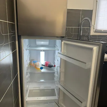 F3 Batiment 4 Apartment *